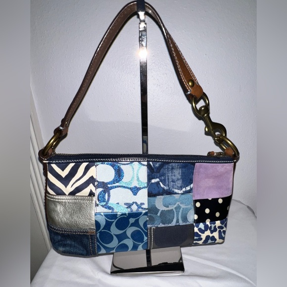 Vintage Y2K denim patchwork Coach small shoulder bag. - Picture 2 of 5